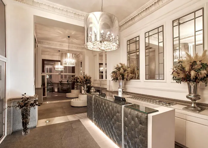 Hospes Puerta de Alcalá, a Member of Design Hotels Madrid